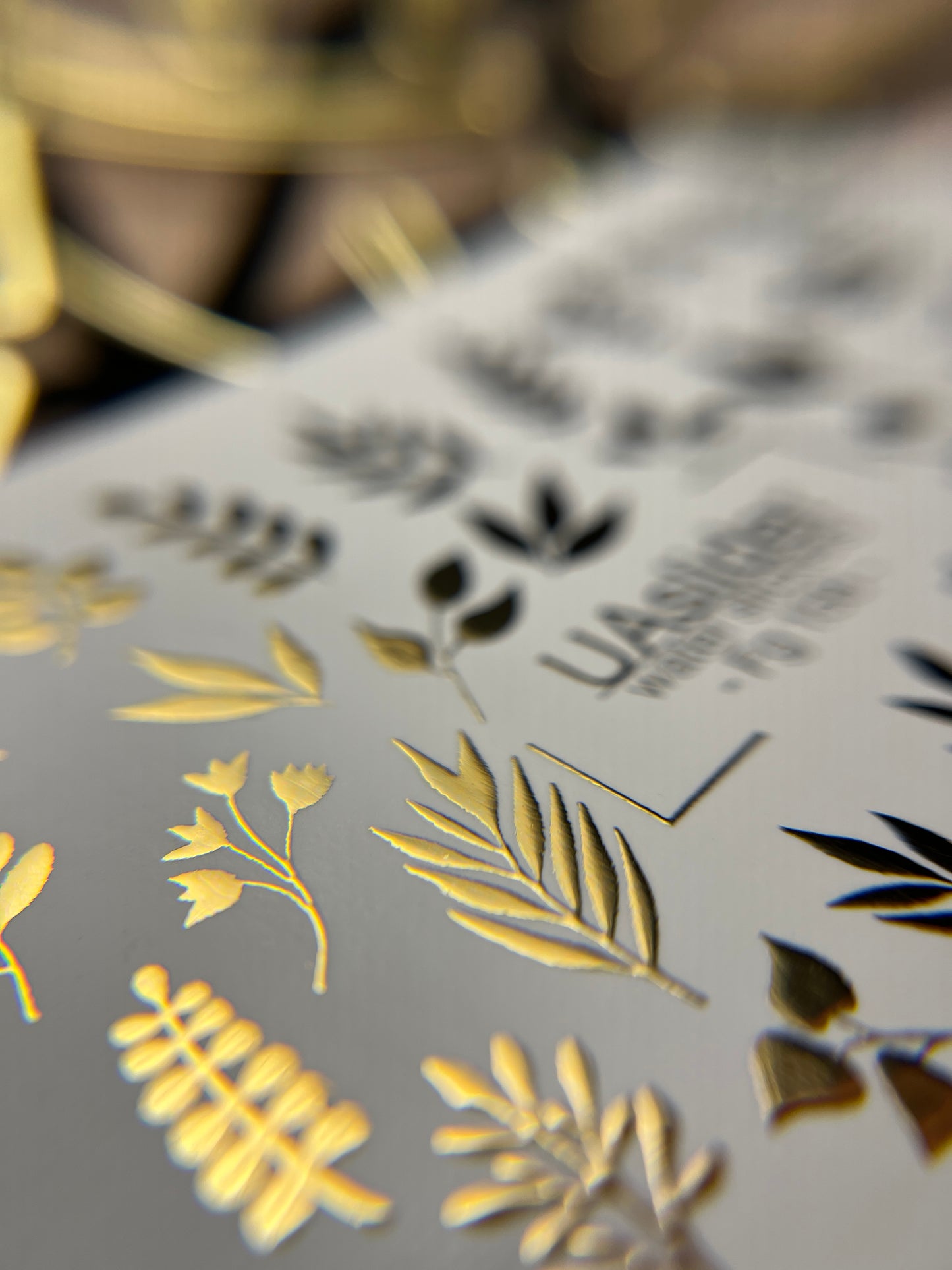 Nail Water Decal Fg-158 | Gold Foil Water Slide Nail Decals | Botanical & Leafy Designs