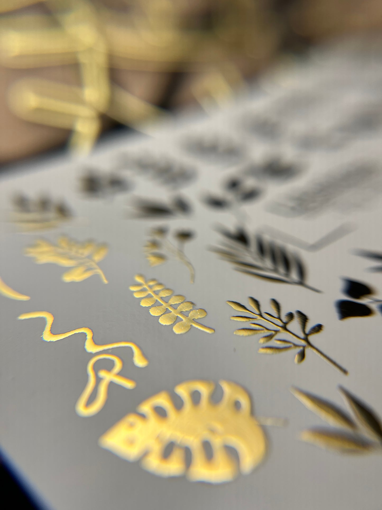 Nail Water Decal Fg-158 | Gold Foil Water Slide Nail Decals | Botanical & Leafy Designs