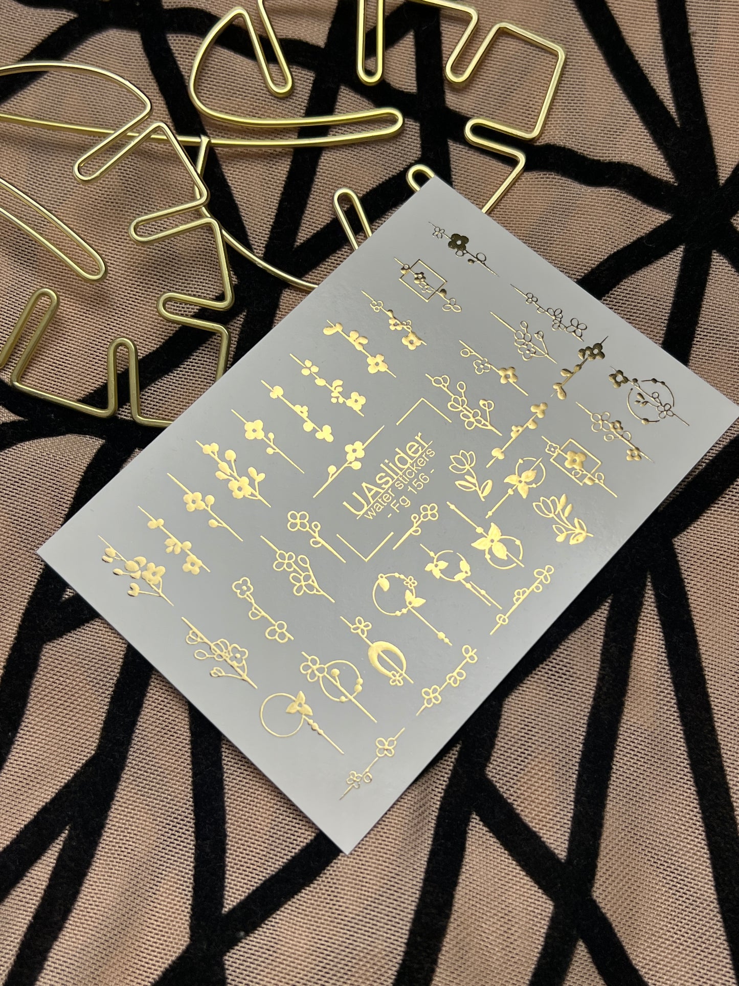 Adesivi per unghie in acqua Fg-156 | Adesivi per unghie a trasferimento ad acqua con foglia oro | Design botanici floreali minimalisti