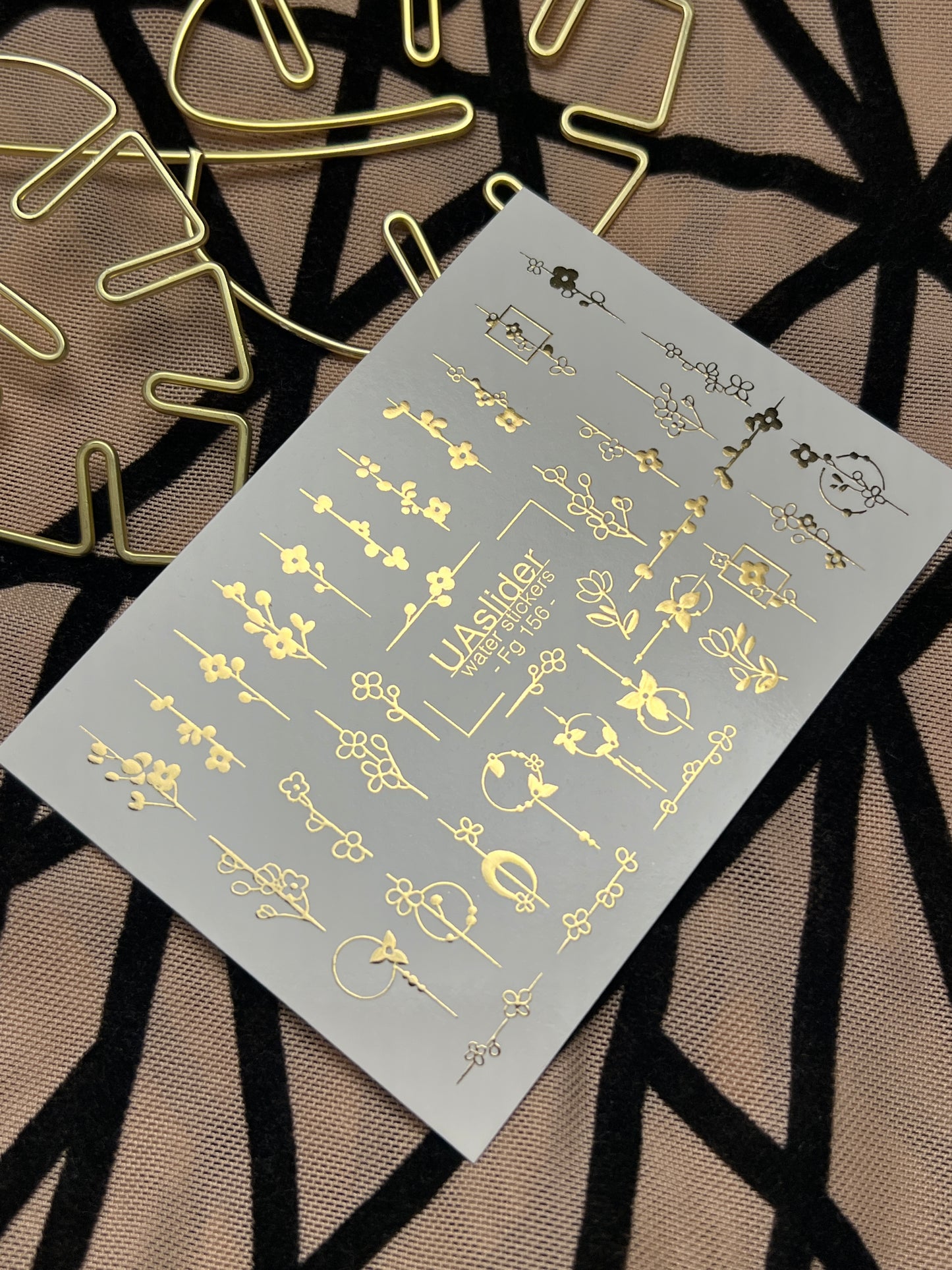 Adesivi per unghie in acqua Fg-156 | Adesivi per unghie a trasferimento ad acqua con foglia oro | Design botanici floreali minimalisti