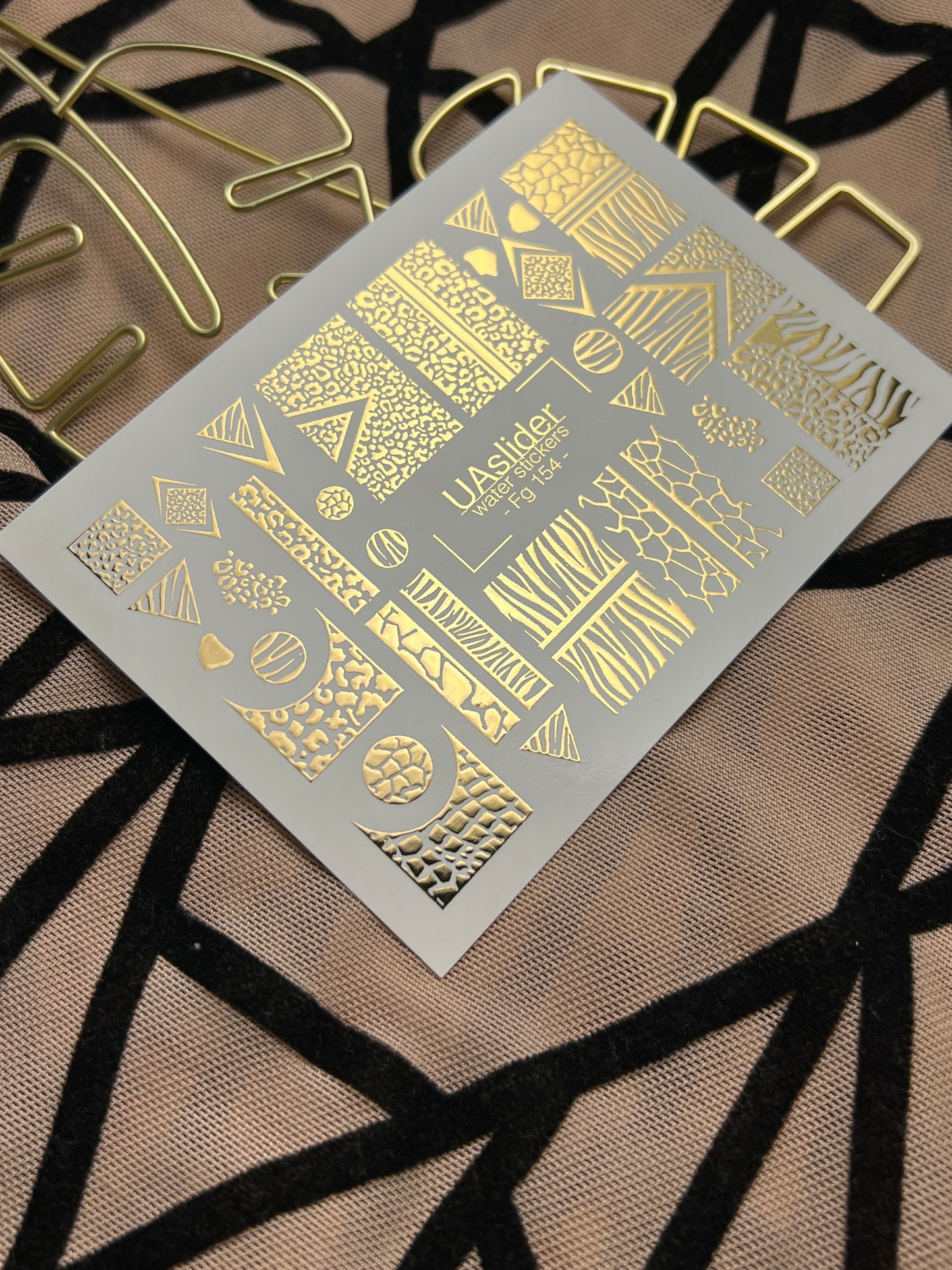 Naklejki na paznokcie wodne Fg-154 | Złote folie do naklejek wodnych na paznokcie | Wzory zwierzęce i geometryczne