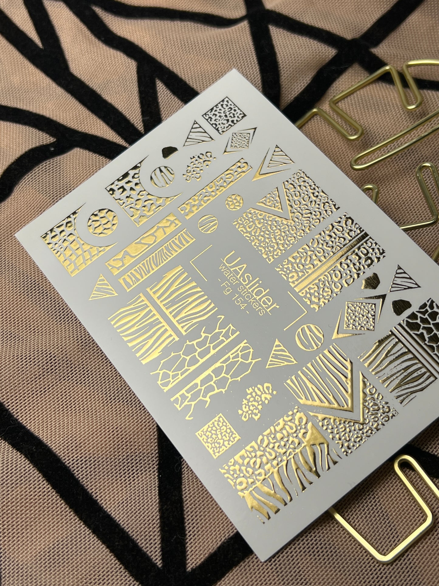 Naklejki na paznokcie wodne Fg-154 | Złote folie do naklejek wodnych na paznokcie | Wzory zwierzęce i geometryczne