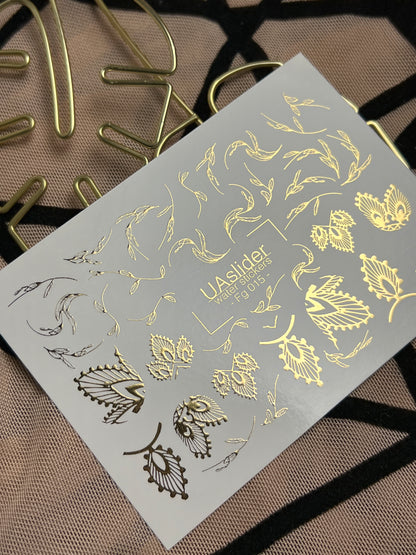 Naklejki na paznokcie wodne Fg-015 | Botaniczne naklejki wodne na paznokcie z złotą folią | Eleganckie wzory liści