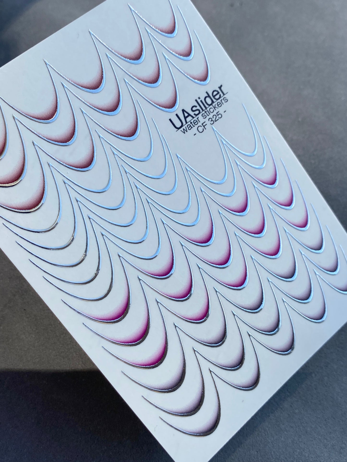 Decalcomanii de apă pentru unghii CF-325 | Decalcomanii franceze pentru unghii cu alunecare pe apă | Contururi argintii în degradeu