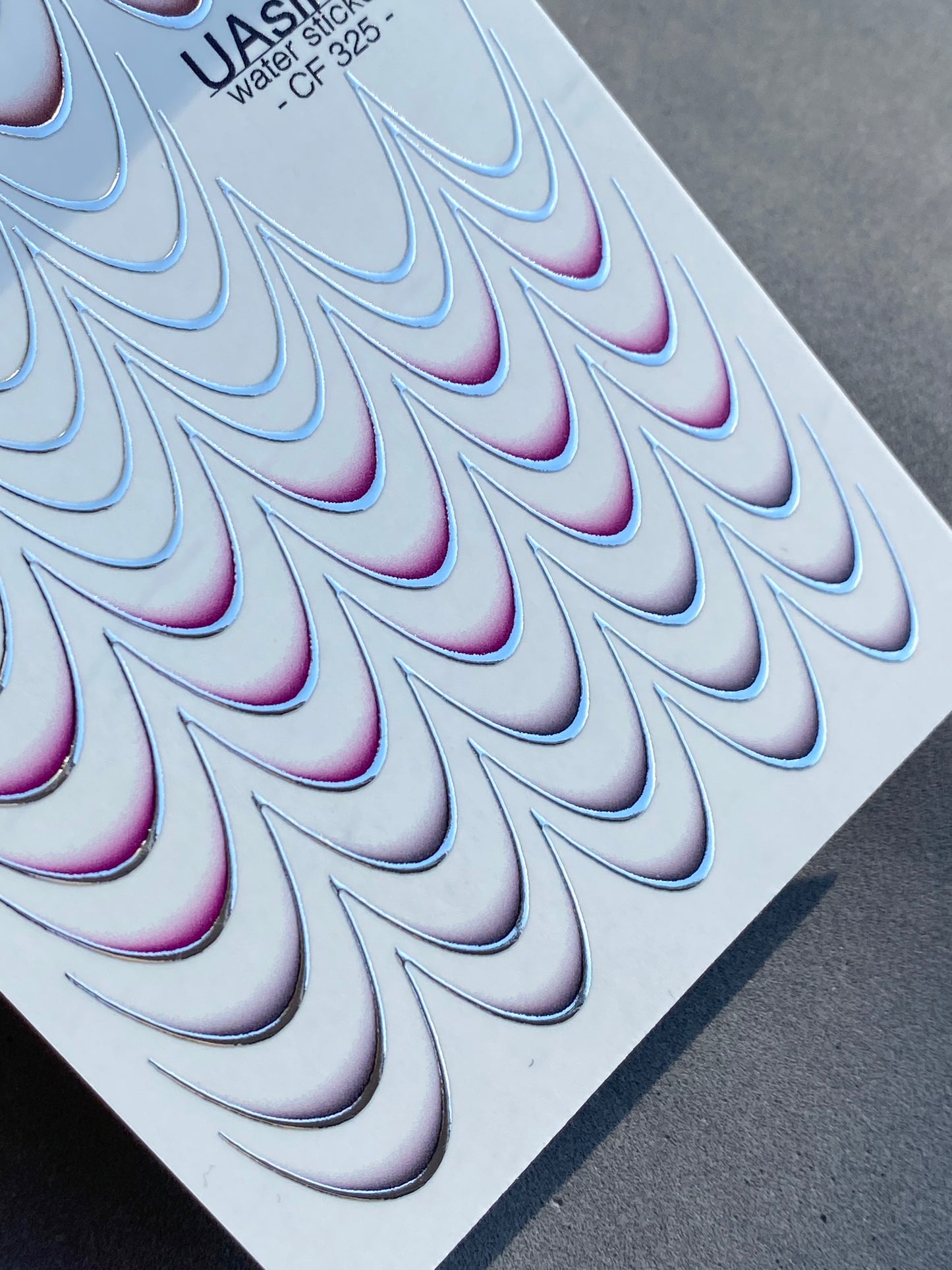 Decalcomanii de apă pentru unghii CF-325 | Decalcomanii franceze pentru unghii cu alunecare pe apă | Contururi argintii în degradeu