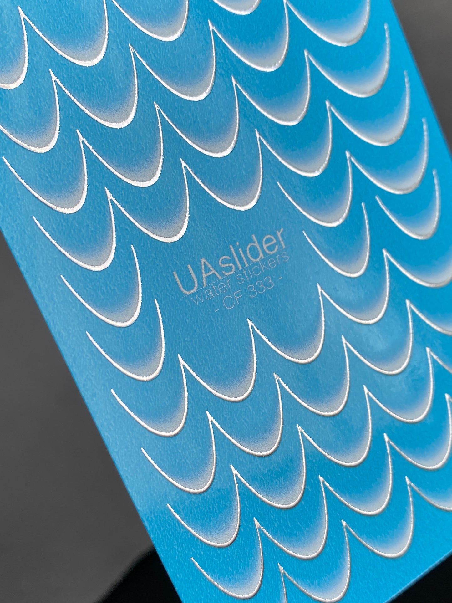 Naklejka na paznokcie wodna CF-333 | Francuskie wodne naklejki do paznokci | Niebieski gradient z srebrnym obrysem