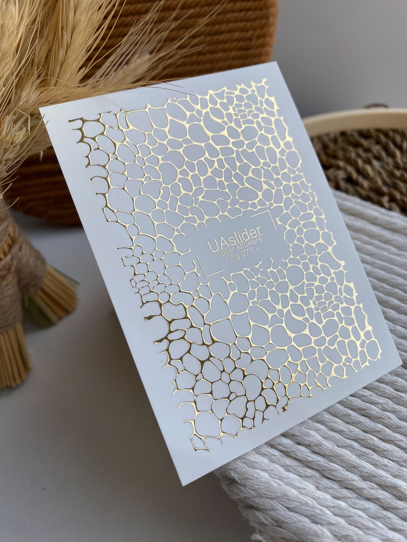 Nail Water Decal Fg-277 | Water Slide Nail Decals | Gold Foil Abstract Net Pattern