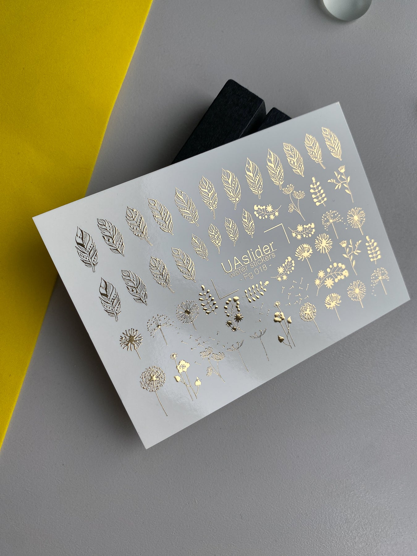 Nagel Water Decal Fg-018 | Bloem Water Slide Nagel Decals met Goudfolie | Paardebloemen, Bladeren & Wilde Bloemen