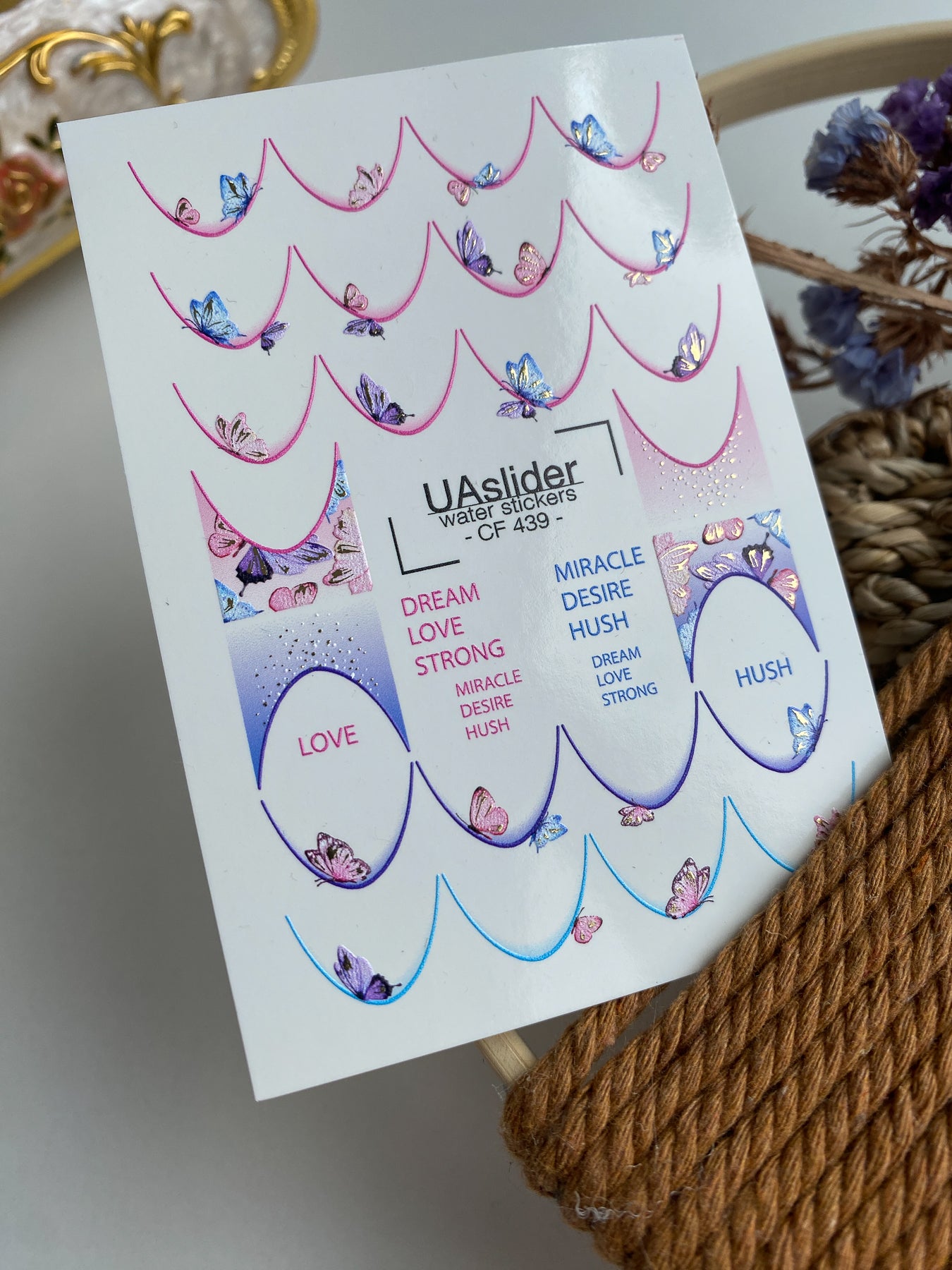 Nagų vandens lipdukas CF-439 | Drugelio prancūziško stiliaus nagų lipdukai | Svajingas gradientinis vandens slankiojantys lipdukai