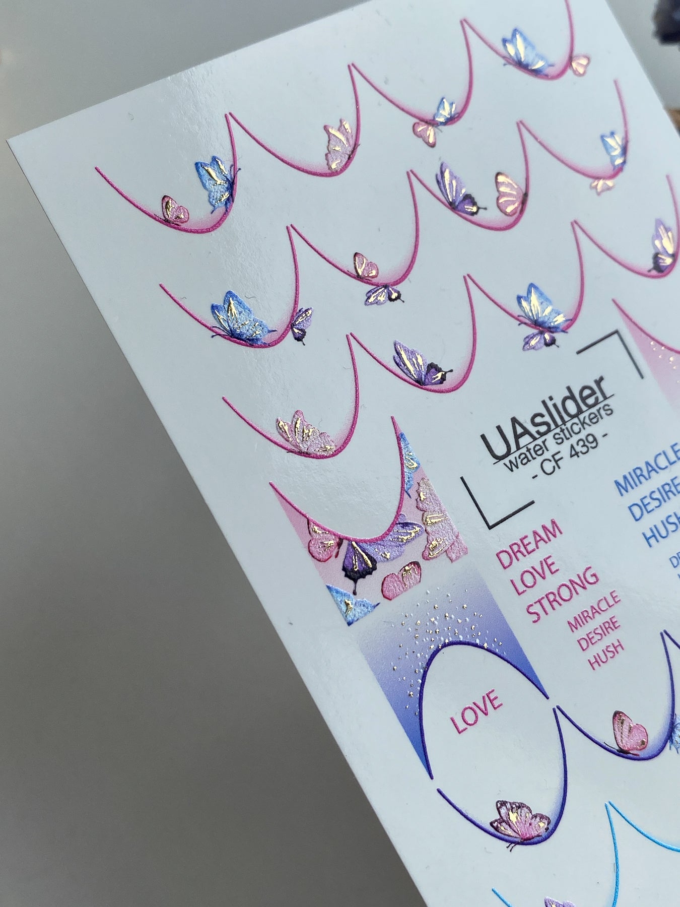 Nagų vandens lipdukas CF-439 | Drugelio prancūziško stiliaus nagų lipdukai | Svajingas gradientinis vandens slankiojantys lipdukai