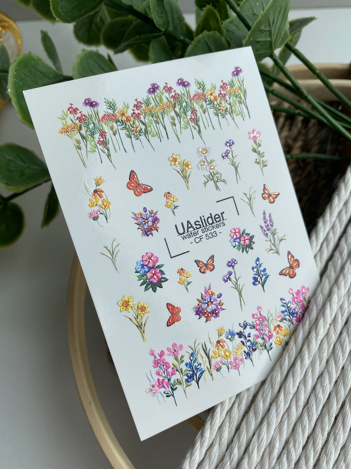 Adesivi per unghie ad acqua CF-533 | Adesivi per unghie a scivolamento ad acqua con fiori selvatici e farfalle | Adesivi per unghie floreali colorati