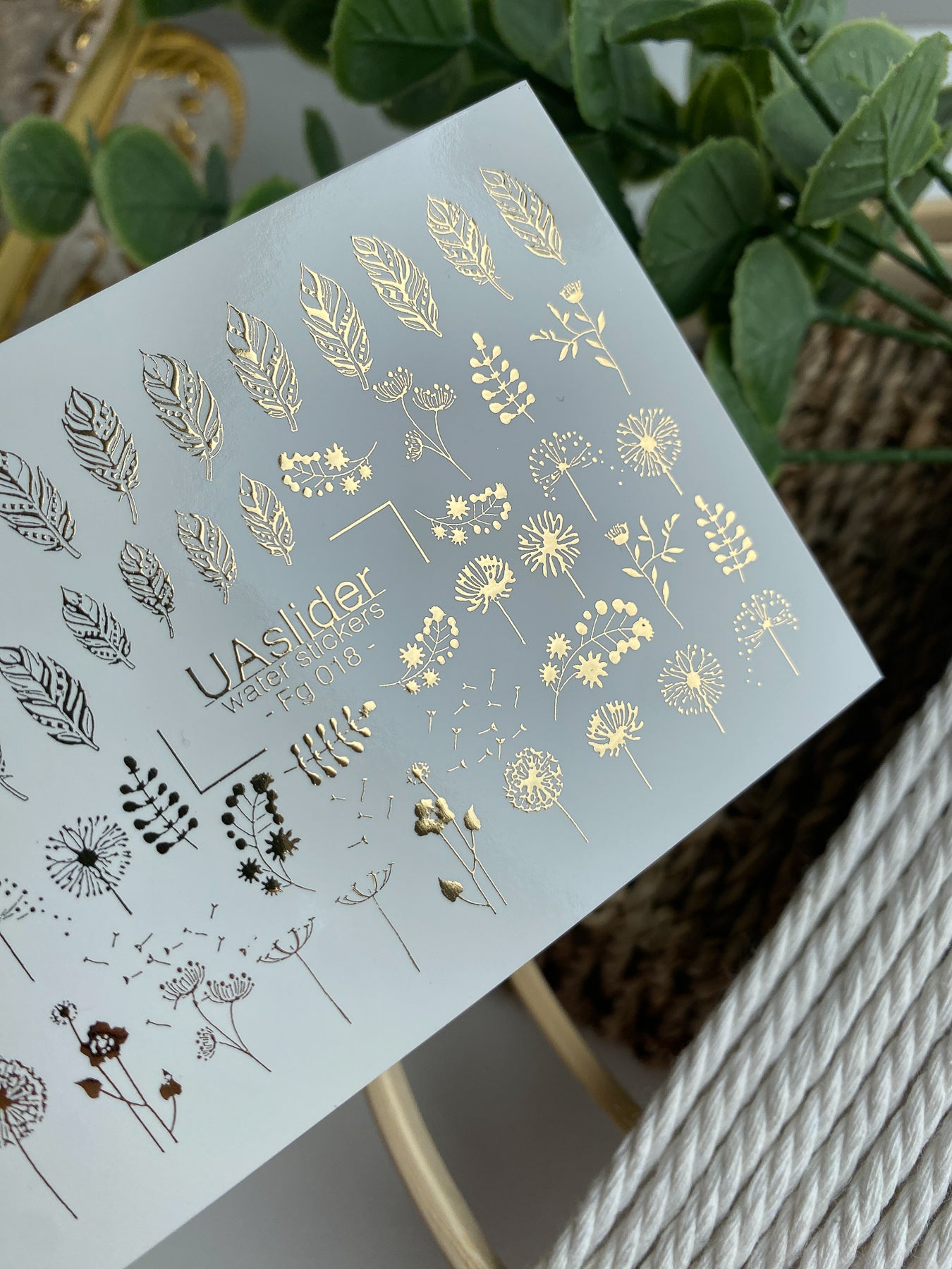 Nagel Water Decal Fg-018 | Bloem Water Slide Nagel Decals met Goudfolie | Paardebloemen, Bladeren & Wilde Bloemen