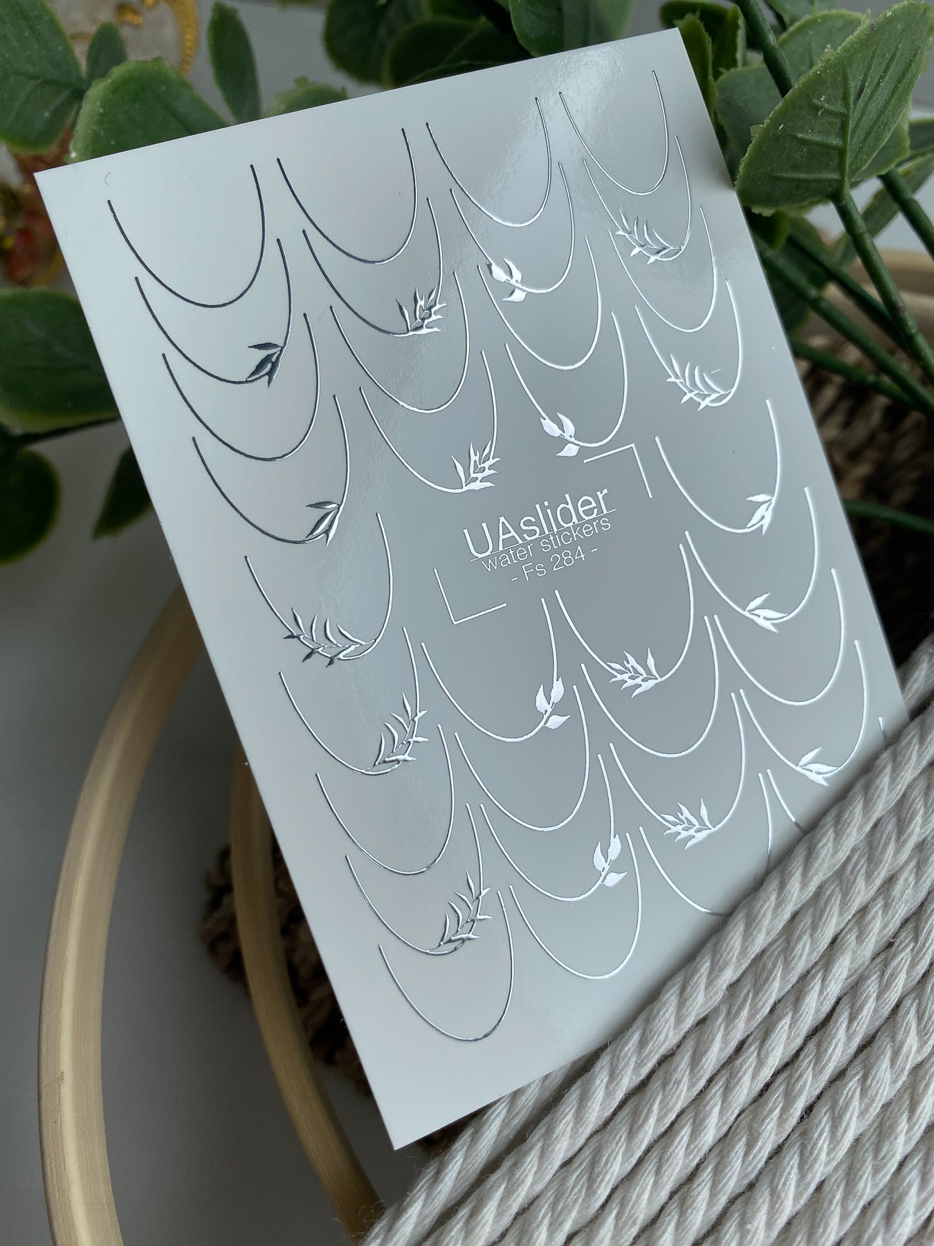 Nail Water Decal Fs-284 | Silver Leaf Chain Water Slide Nail Decals | Elegant Foil Nail Tattoos - UASLIDER