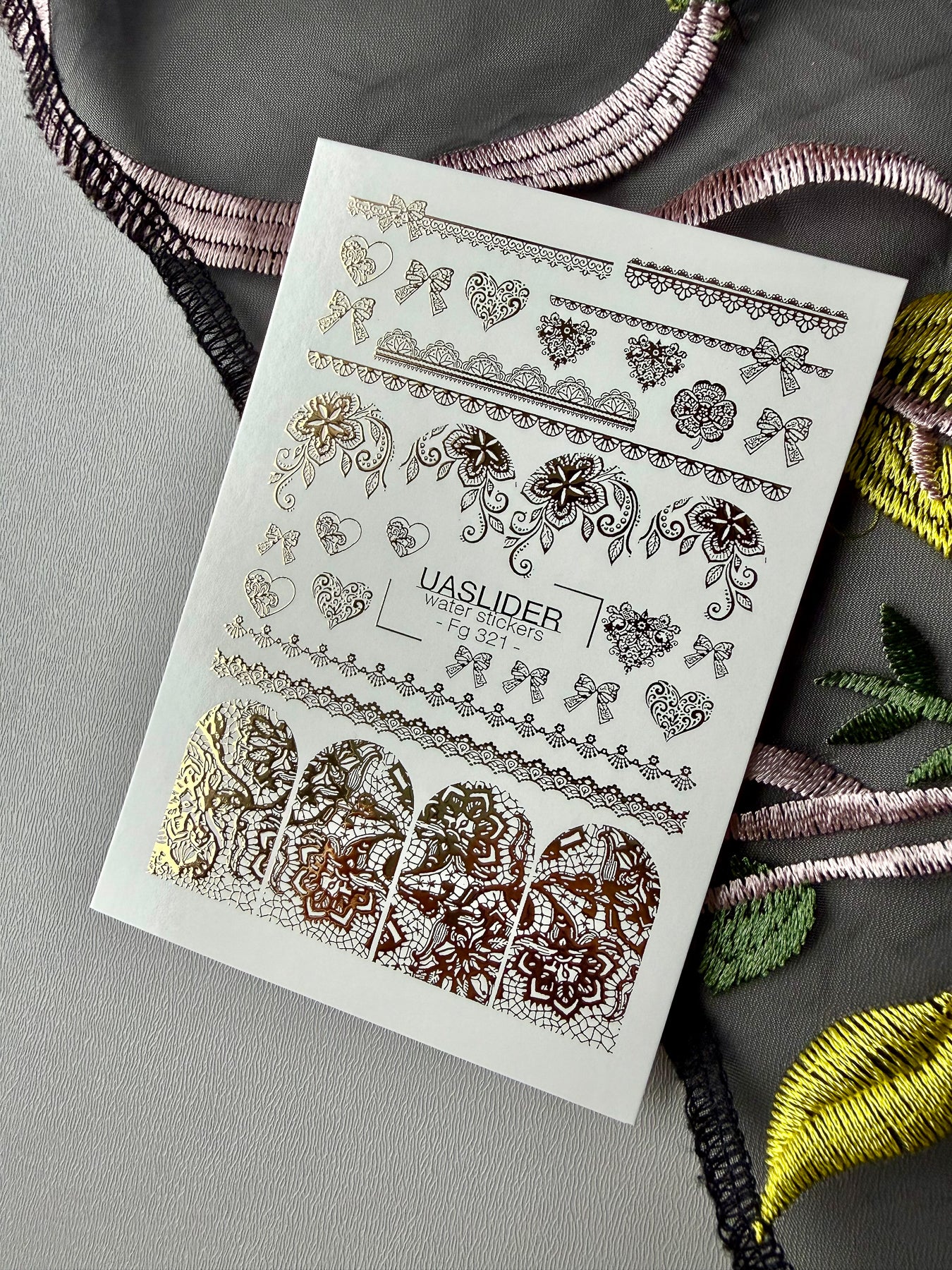 Heart Nail Decals — Gold Foil Lace Hearts, Bows & Floral Strips | Fg-321
