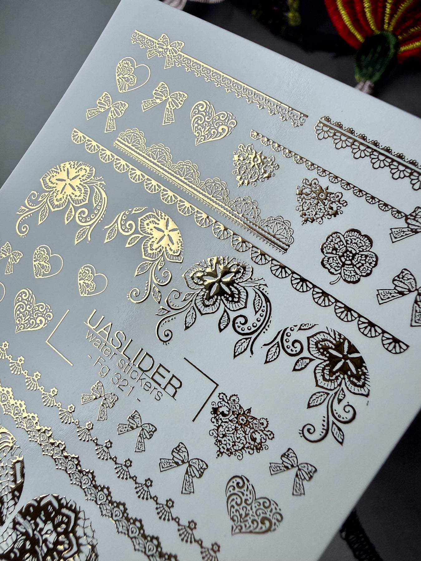 Heart Nail Decals — Gold Foil Lace Hearts, Bows & Floral Strips | Fg-321