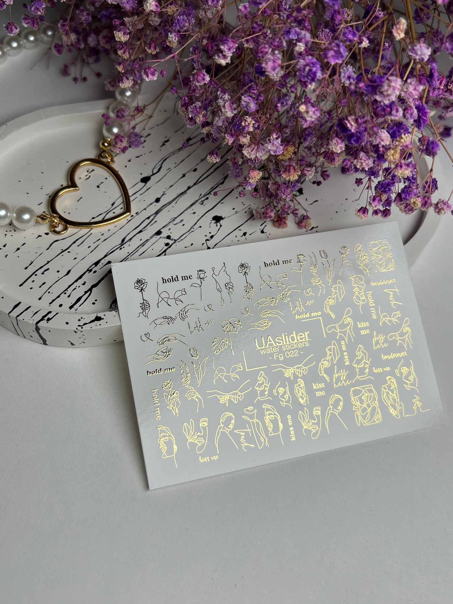 Nail Water Decal Fg-022 | Minimalist Line Art Water Slide Nail Decals with Gold Foil | Faces, Hands & Words