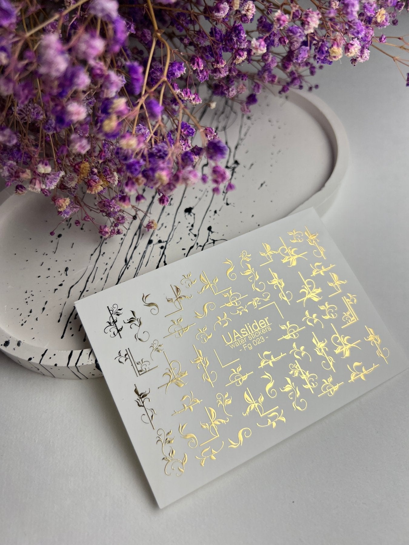 Nail Water Decal Fg-023 | Ornamental Water Slide Nail Decals with Gold Foil | Elegant Swirls & Florals - UASLIDER