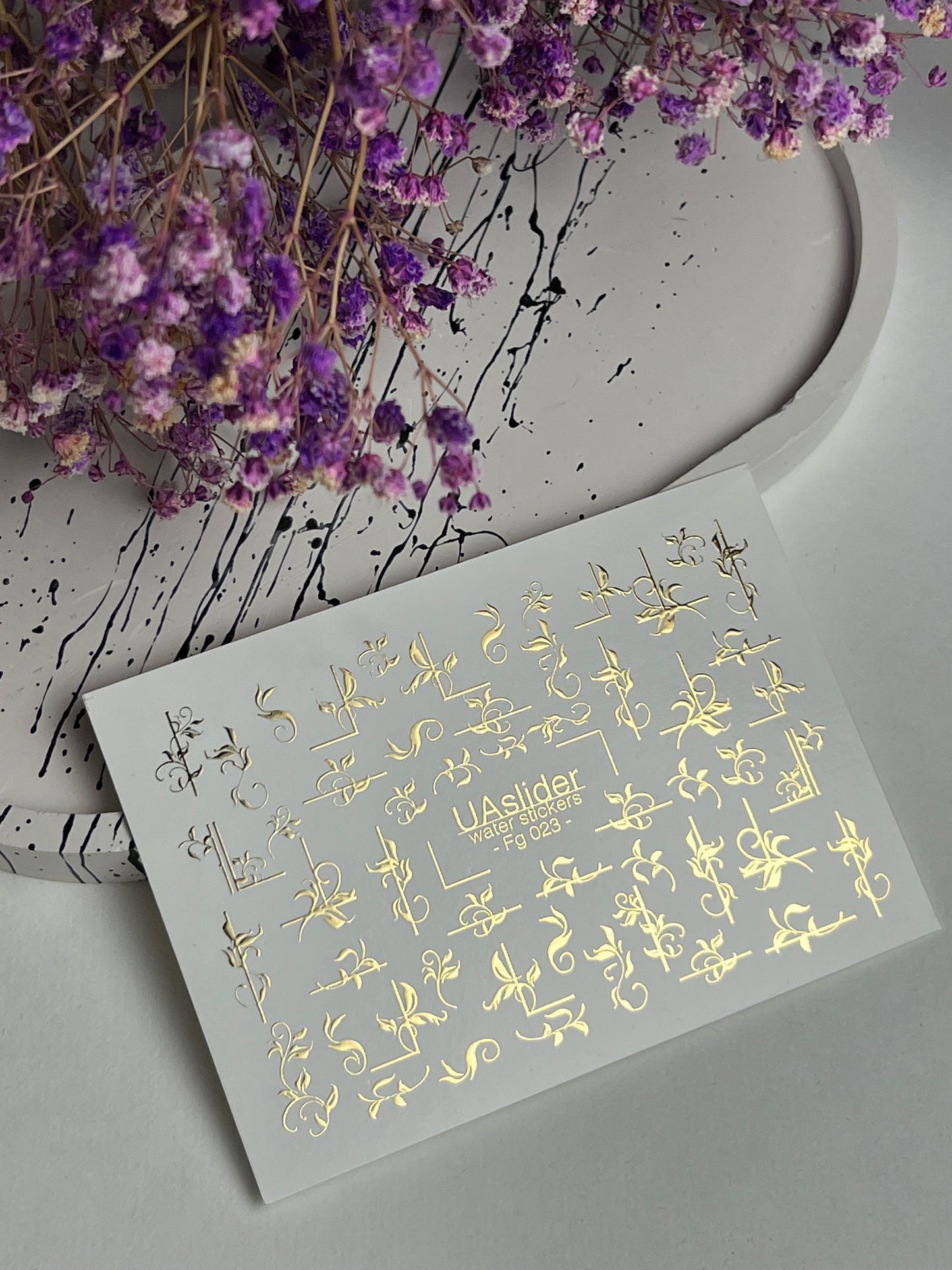 Nagel Water Decal Fg-023 | Decoratieve Water Slide Nagel Decals met Goudfolie | Elegante Krullen & Bloemenmotieven