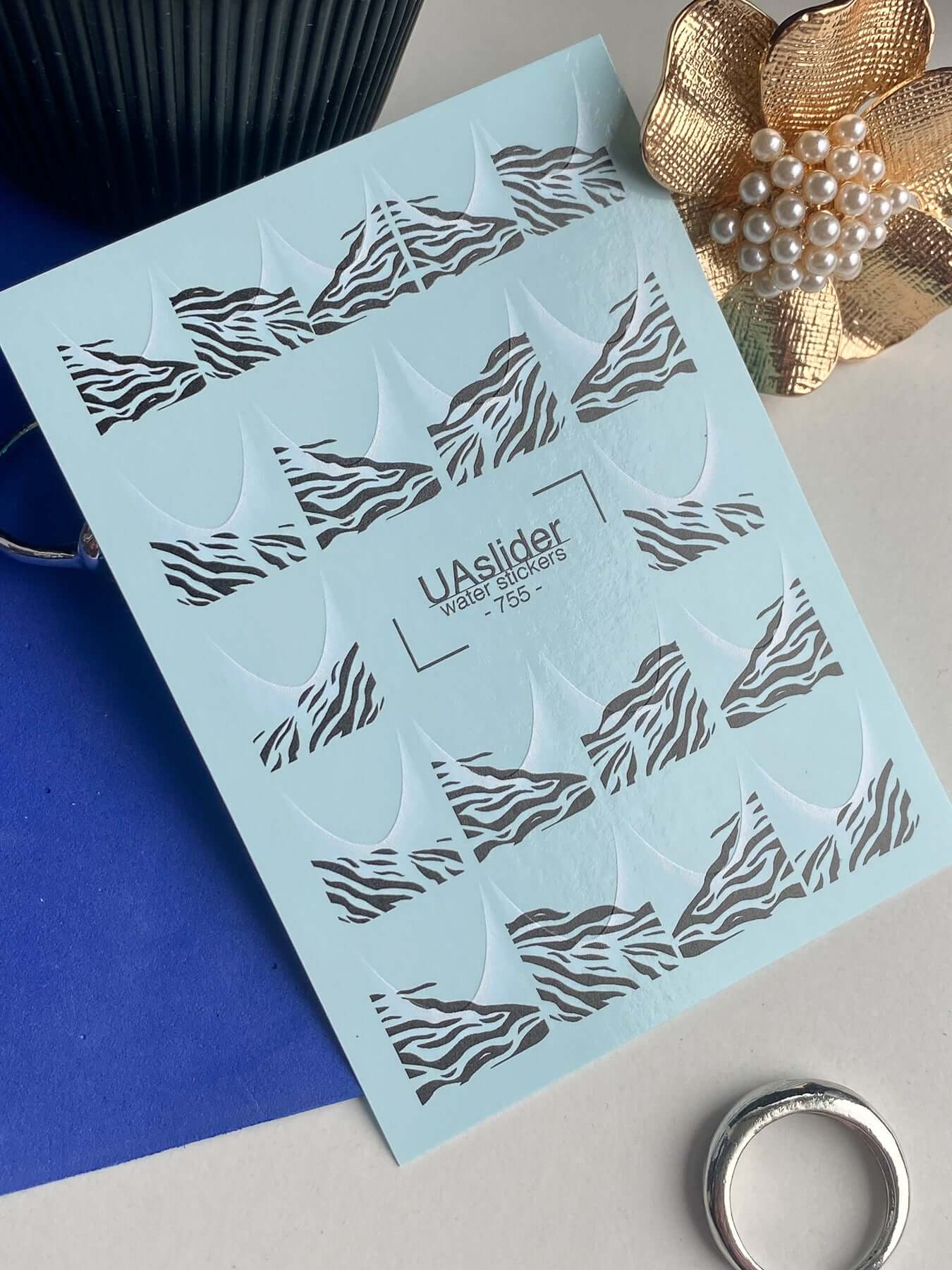 Nail Water Decal 755