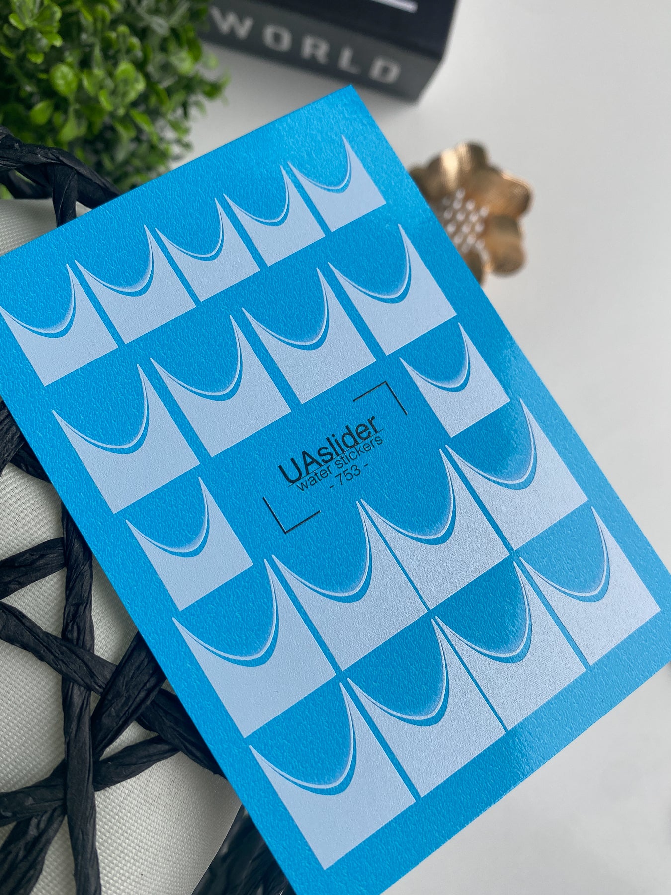 Calcomanía de agua para uñas 753