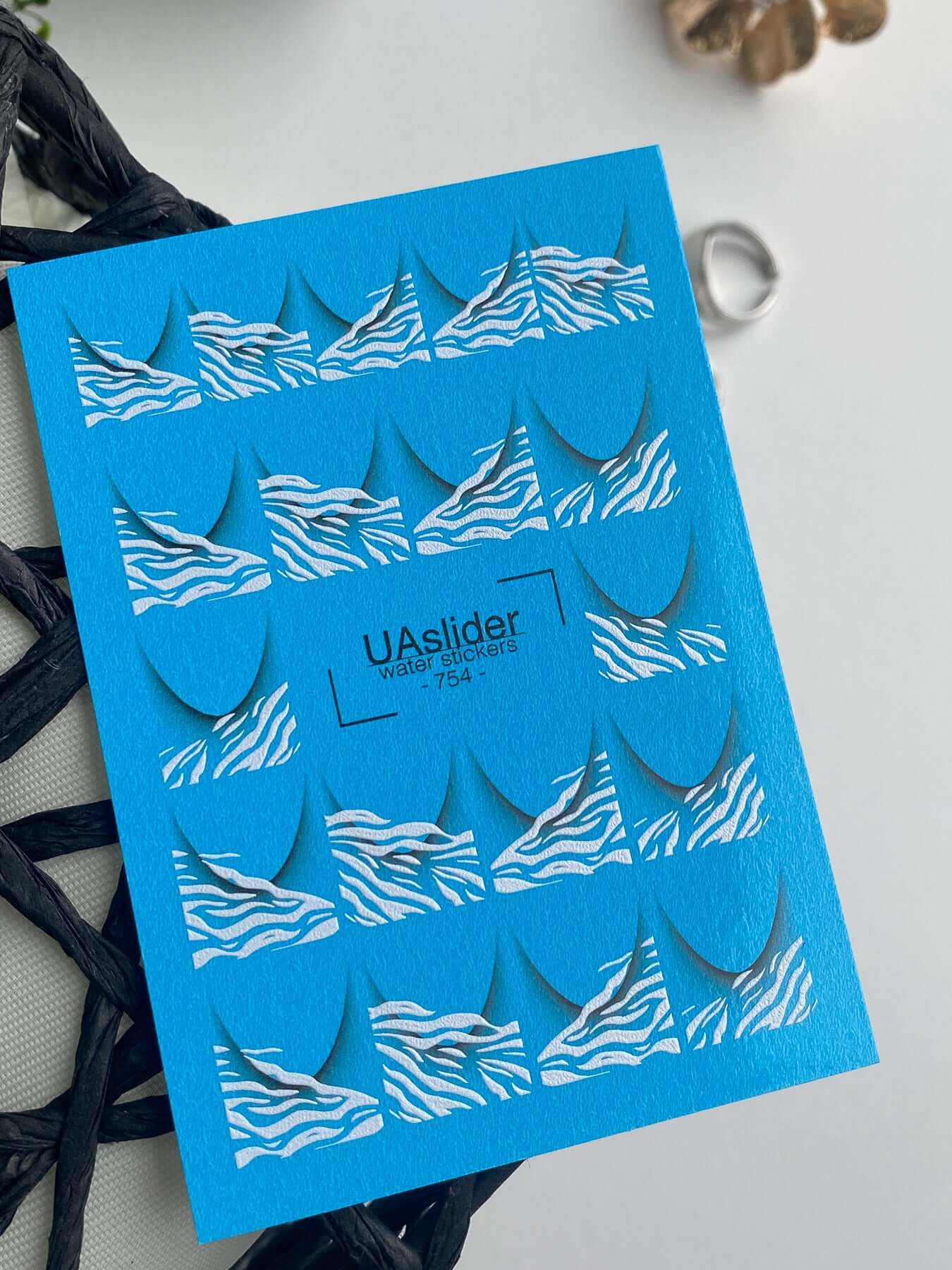 Nail Water Decal 754