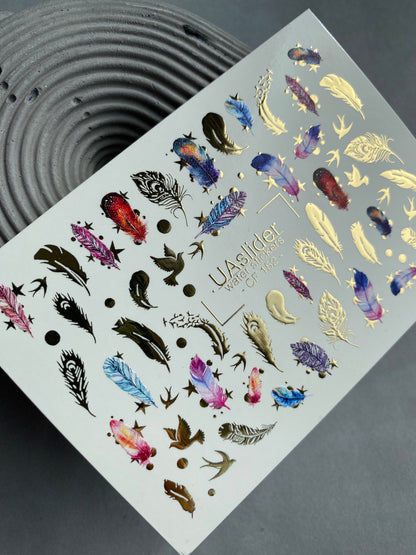 Nagel-Wasserabziehbild CF-152 | Feder-Wasserfolien-Nagelabziehbilder | Bunte Federn, Vögel & Goldfoliensternchen