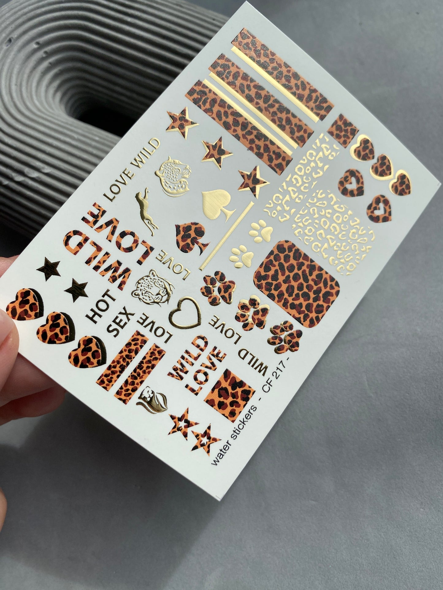 Adesivo per Unghie CF-217 | Adesivi per Unghie a Trasferimento d'Acqua con Stampa Leopardo | Amore Selvaggio con Accenti Dorati