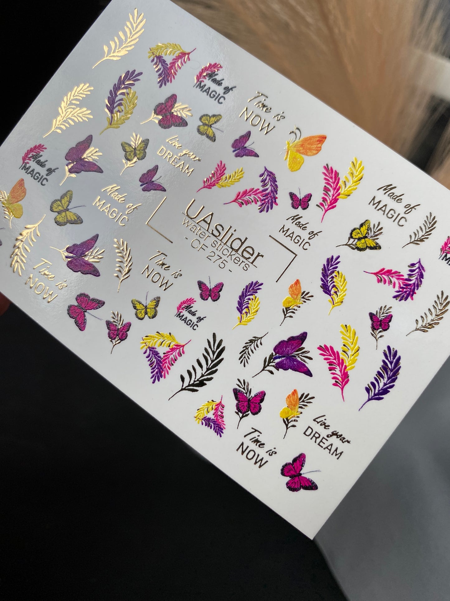 Décalcomanie d'eau pour ongles CF-275 | Décalcomanies d'eau pour ongles papillon | Papillons colorés, feuilles et citations magiques