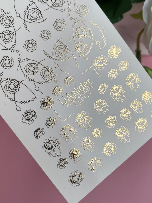 Köröm víz matrica Fg-011 | Virágos vízcsúsztatós köröm matricák arany fóliával | Rózsák és bazsarózsák
