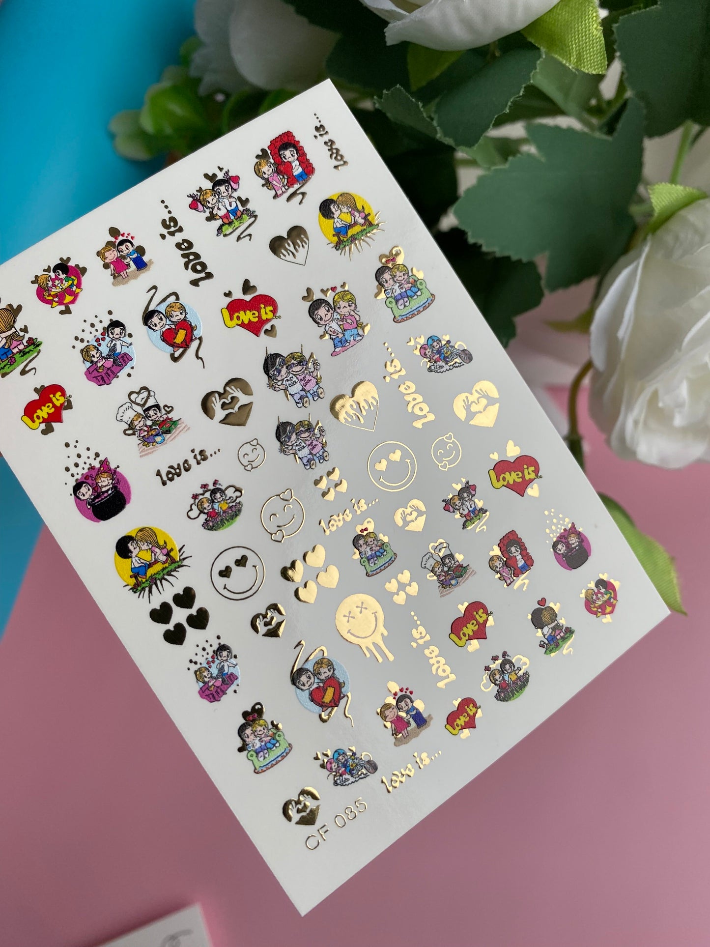 Nagu ūdens uzlīme CF-085 | Mīlestība ir… tēmas ūdens slīdēšanas nagu uzlīmes | Mīļi pāri un sirdis