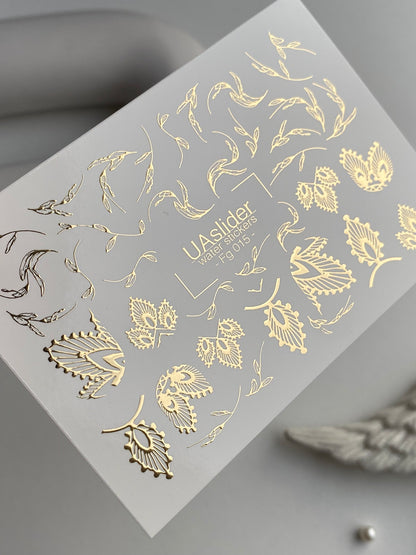 Naklejki na paznokcie wodne Fg-015 | Botaniczne naklejki wodne na paznokcie z złotą folią | Eleganckie wzory liści