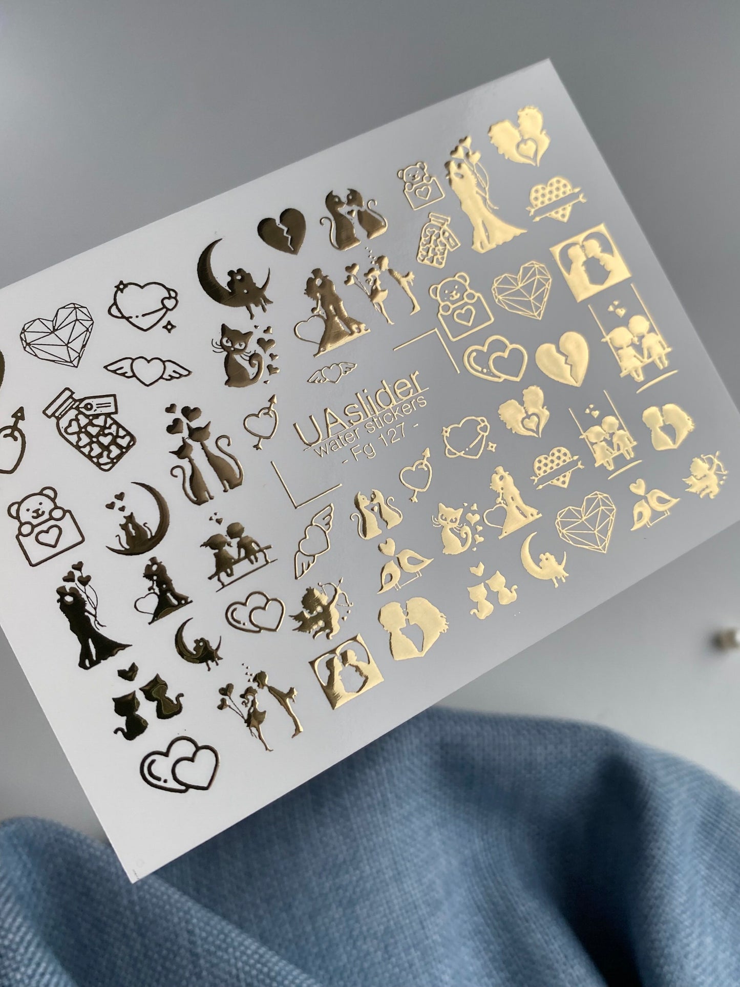 Nail Water Decal Fg-127 | Water Slide Nail Decals with Gold Couples & Hearts | Romantic Love