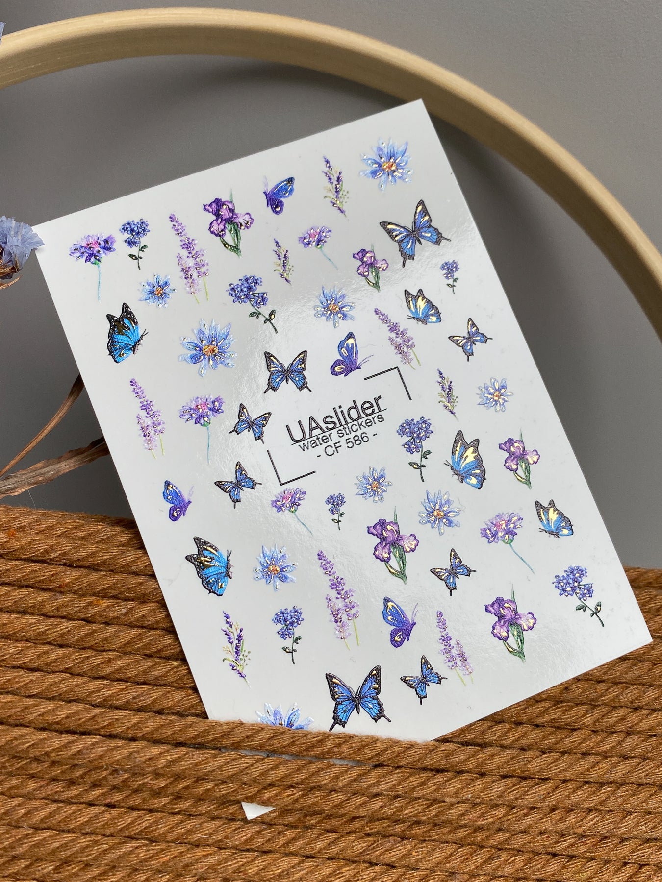 Adesivi per unghie ad acqua CF-586 | Adesivi per unghie a scivolamento ad acqua con fiori blu e farfalle | Adesivi per unghie lavanda e fiordaliso