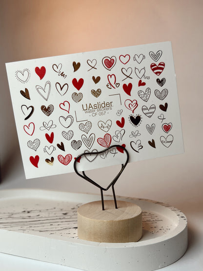 Naklejka na paznokcie wodna CF-057 | Naklejki wodne na paznokcie w kształcie serca | Czerwone, czarne i złote wzory suwaków miłości