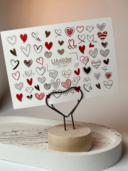 Naklejka na paznokcie wodna CF-057 | Naklejki wodne na paznokcie w kształcie serca | Czerwone, czarne i złote wzory suwaków miłości