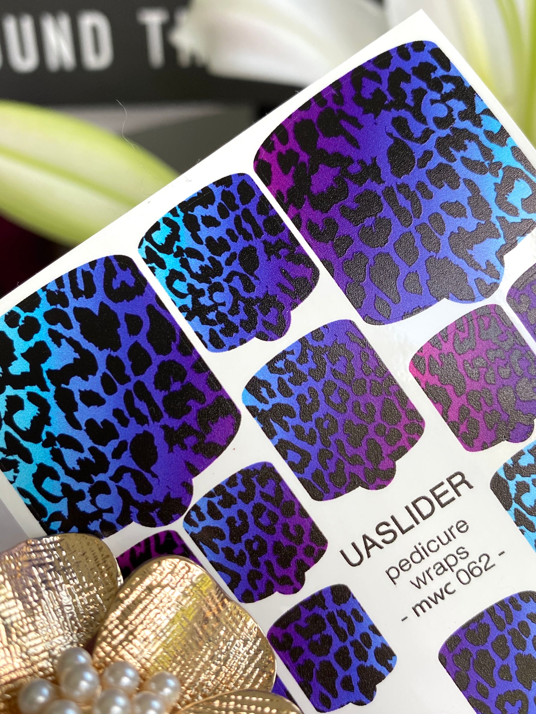 Neon Leopard Pedicure Nail Wraps — Purple & Blue Gradient Animal Print | MWC-062