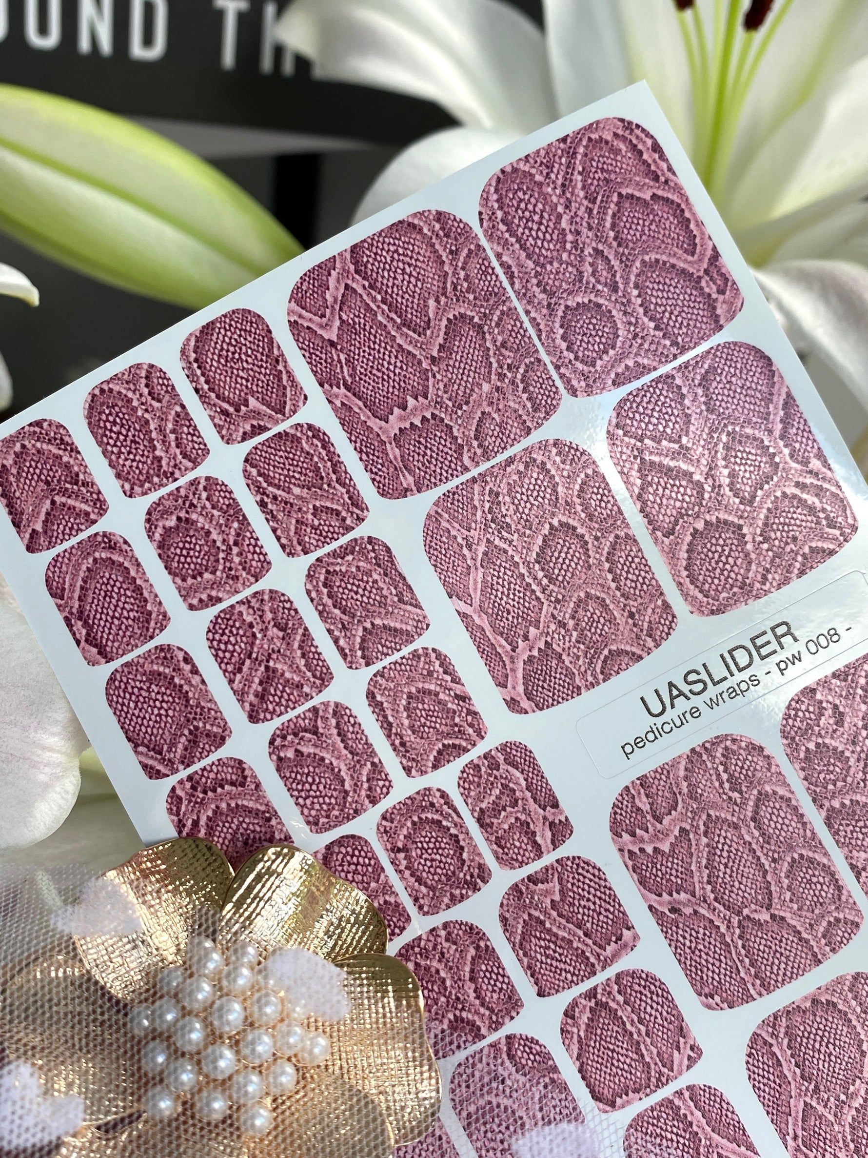 Snake Skin Pedicure Nail Wraps — Dusty Rose Python Texture | PW-008