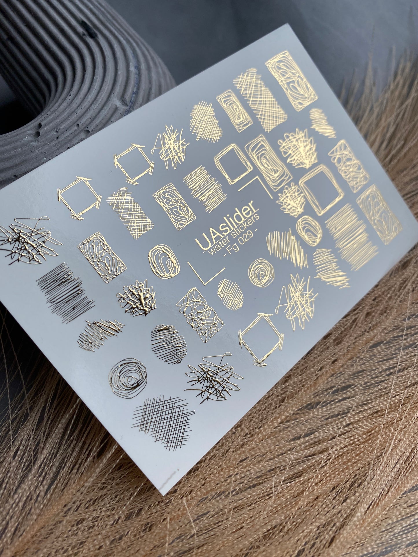 Nail Water Decal Fg-029 | Abstract Sketch Water Slide Nail Decals with Gold Foil | Artistic Line and Shape Designs