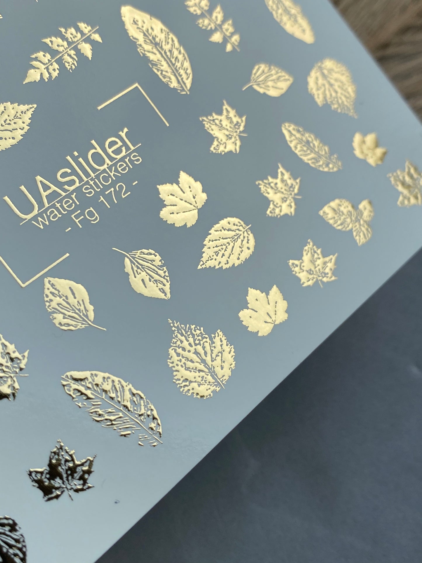 Nail Water Decal Fg-172 | Gold Foil Water Slide Nail Decals | Detailed Autumn Leaves