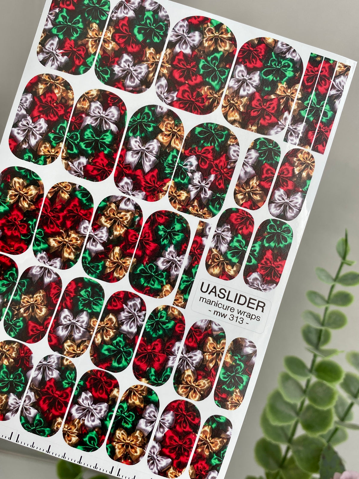Satin Bow Manicure Wraps — Red, Green & Ivory | mw-313