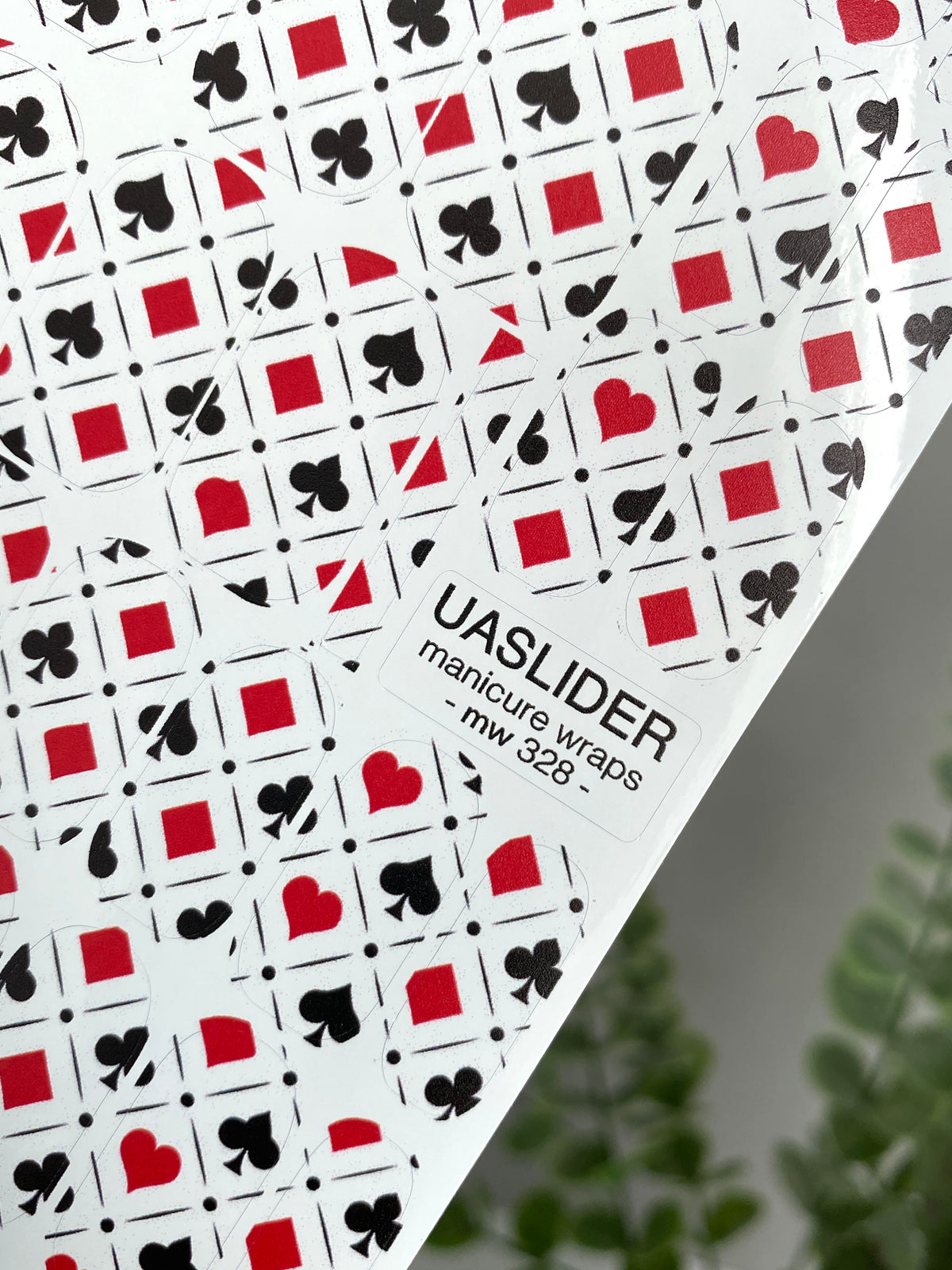 Playing Card Manicure Wraps — Red & Black Suits | mw-328