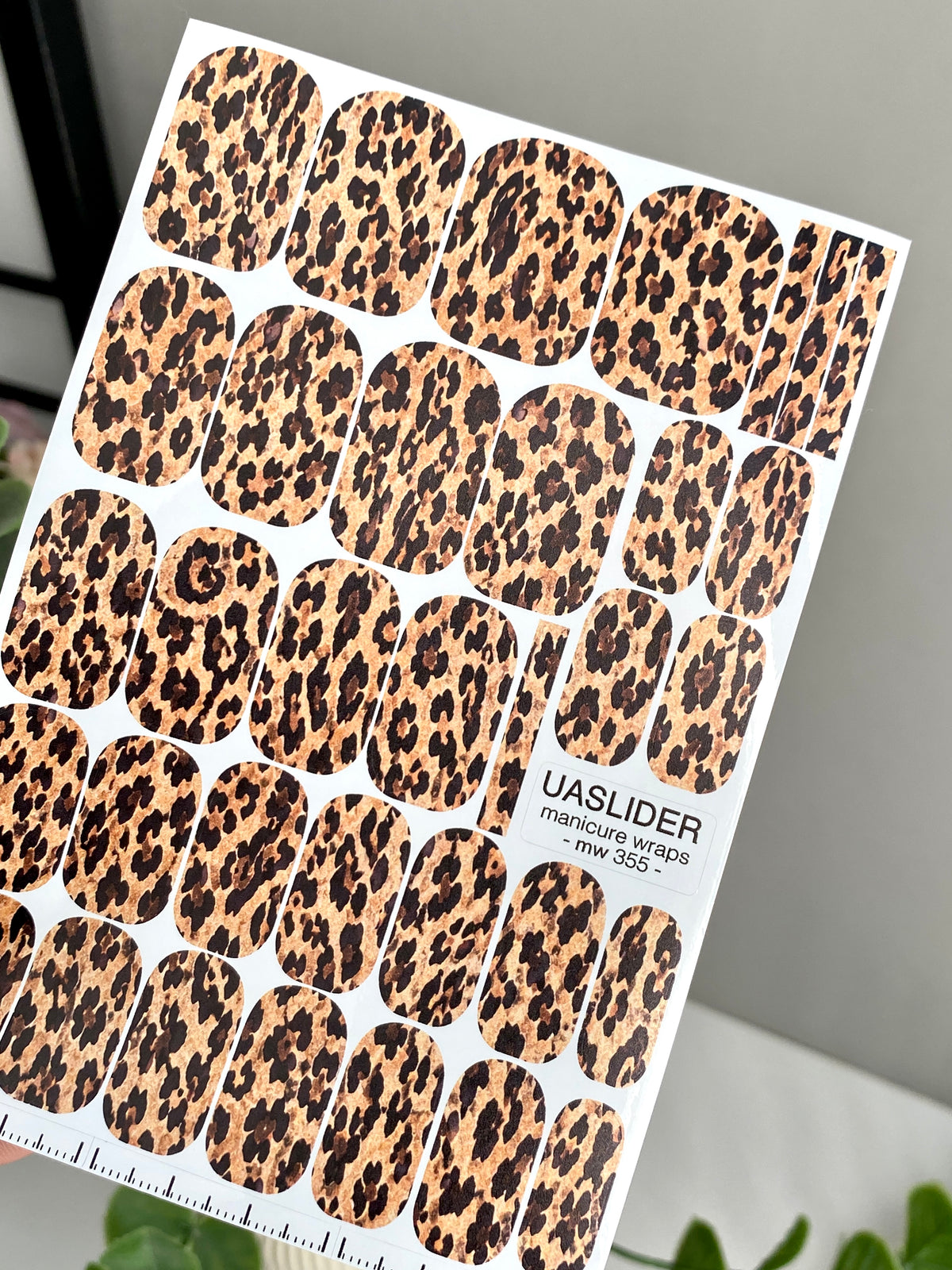 Leopard Print Manicure Wraps — Classic Tan & Black | mw-355