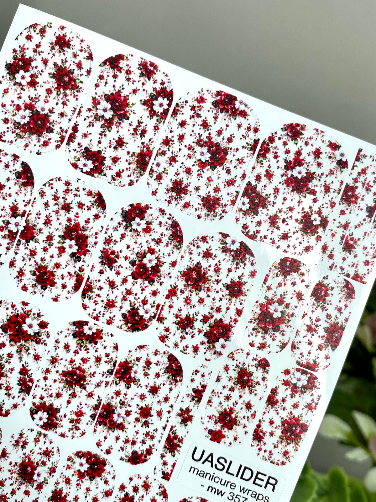 Red Rose Manicure Wraps — Tiny Floral Print | mw-357