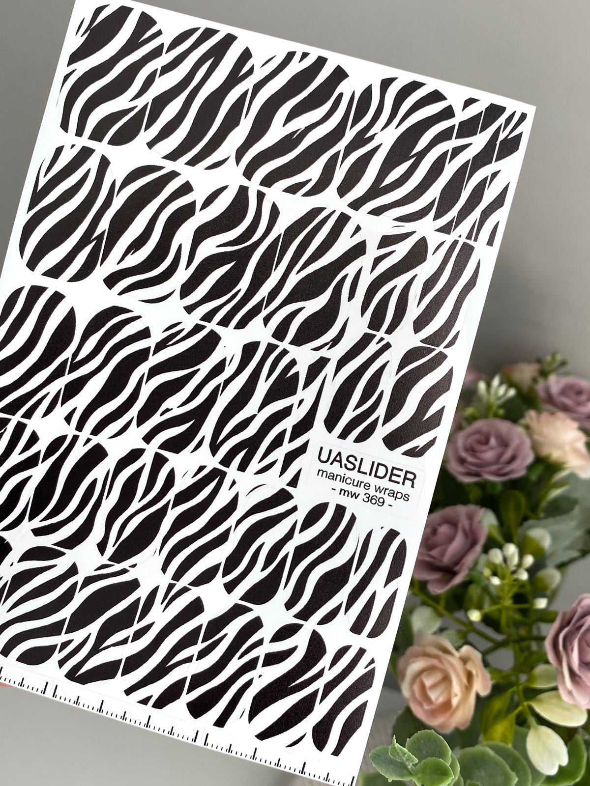 Zebra Stripe Manicure Wraps — Black & White Animal Print | mw-369