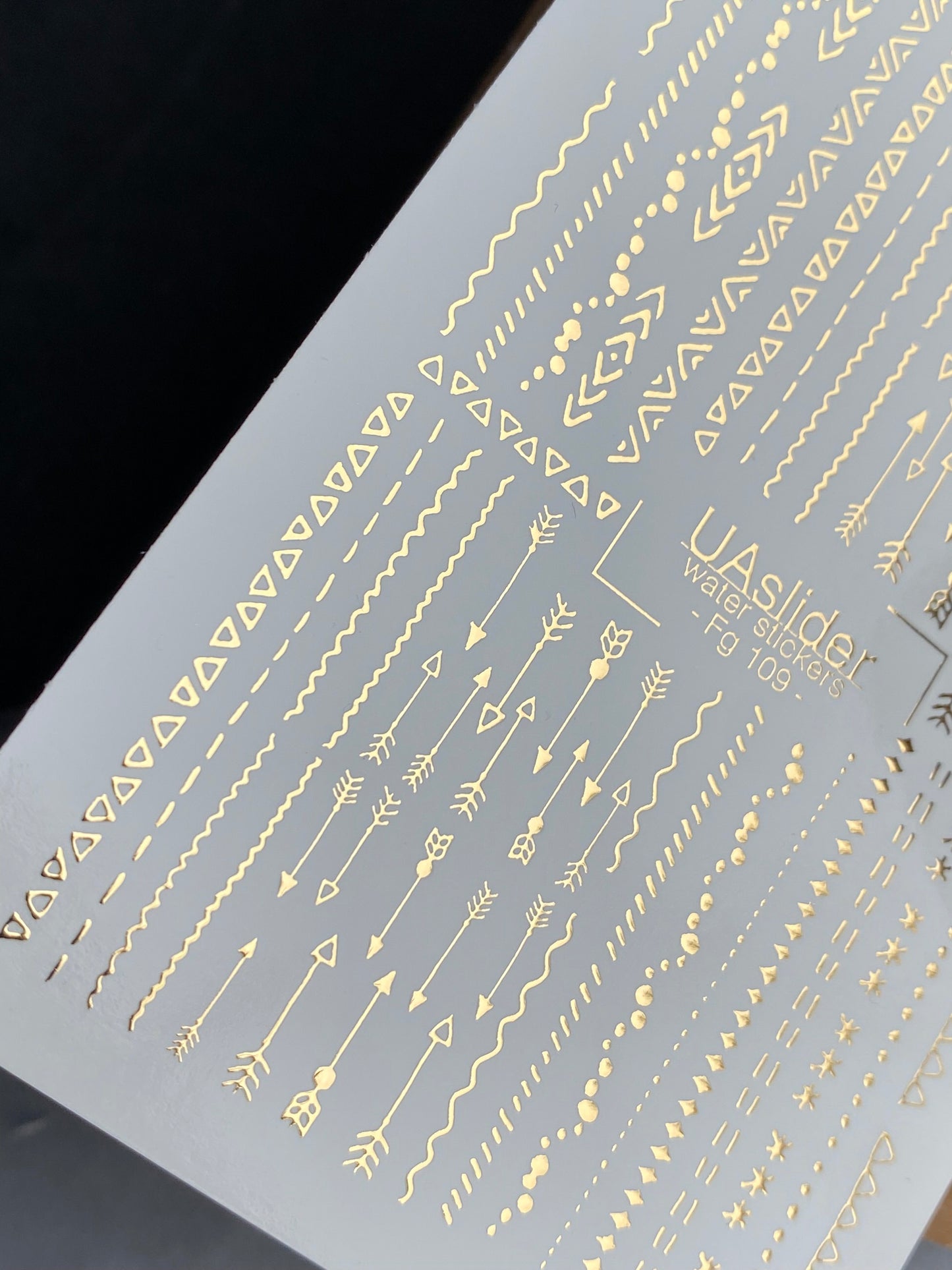 Nail Water Decal Fg-109 | Water Slide Nail Decals with Gold Lines & Arrows | Geometric Patterns