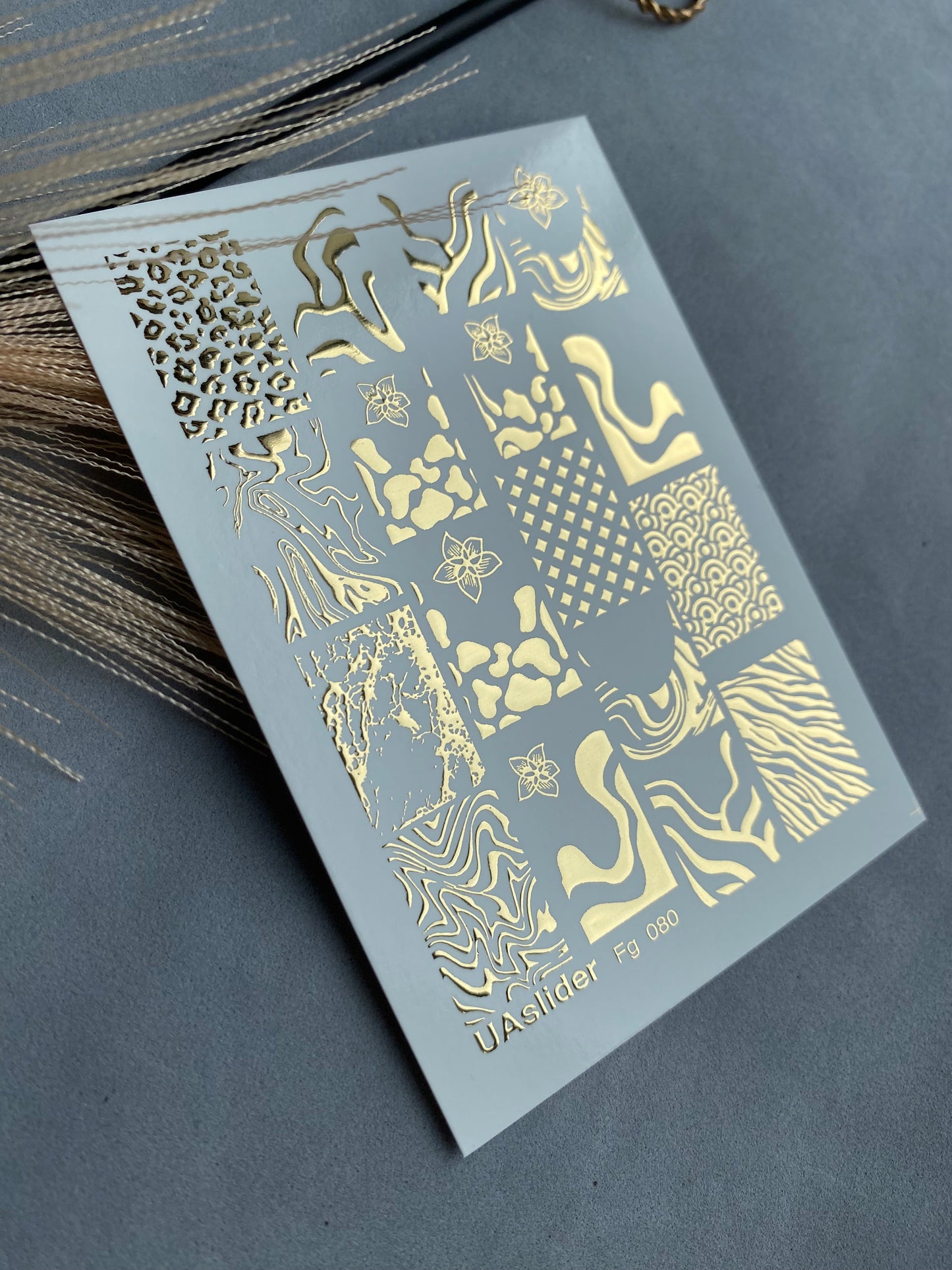 Küünte veekleebis Fg-080 | Kuldse fooliumiga vees libisevad küünte kleebised | Loomamustrid ja abstraktsed mustrid