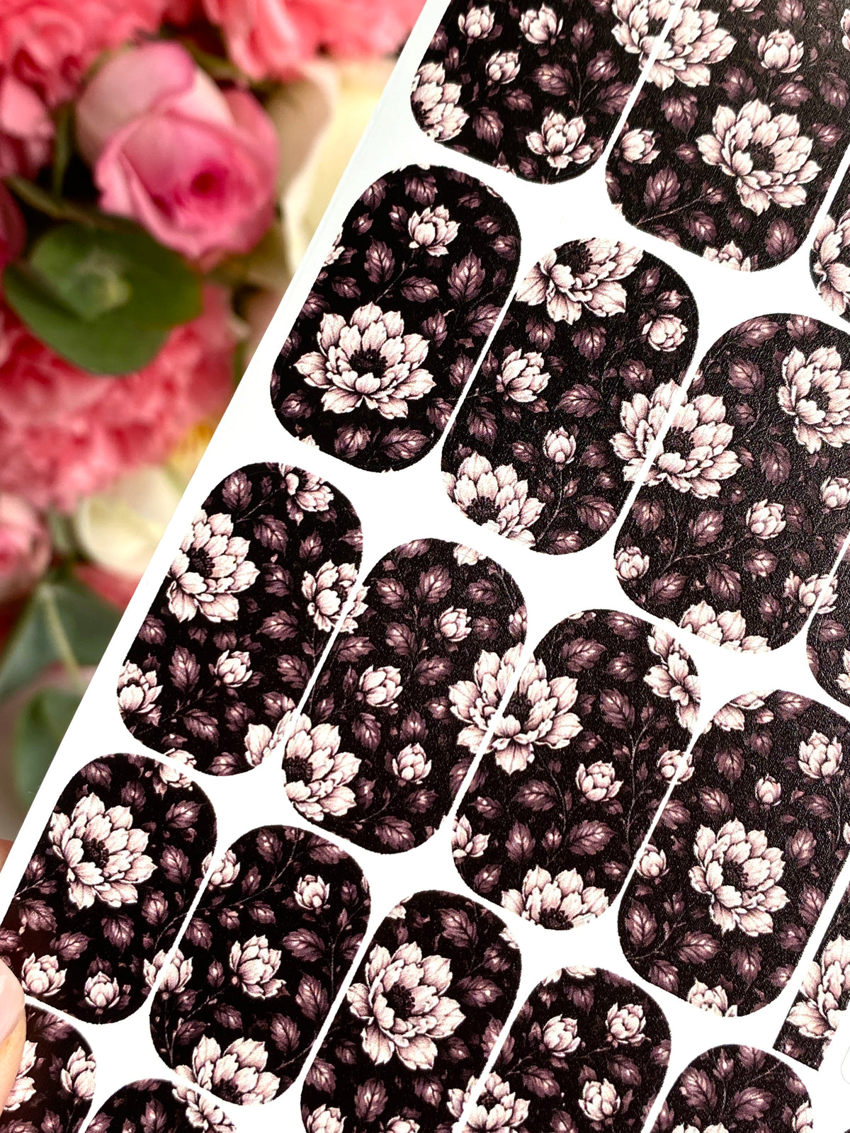 Dark Peony Manicure Nail Wraps — Blush Floral Pattern | mw-057