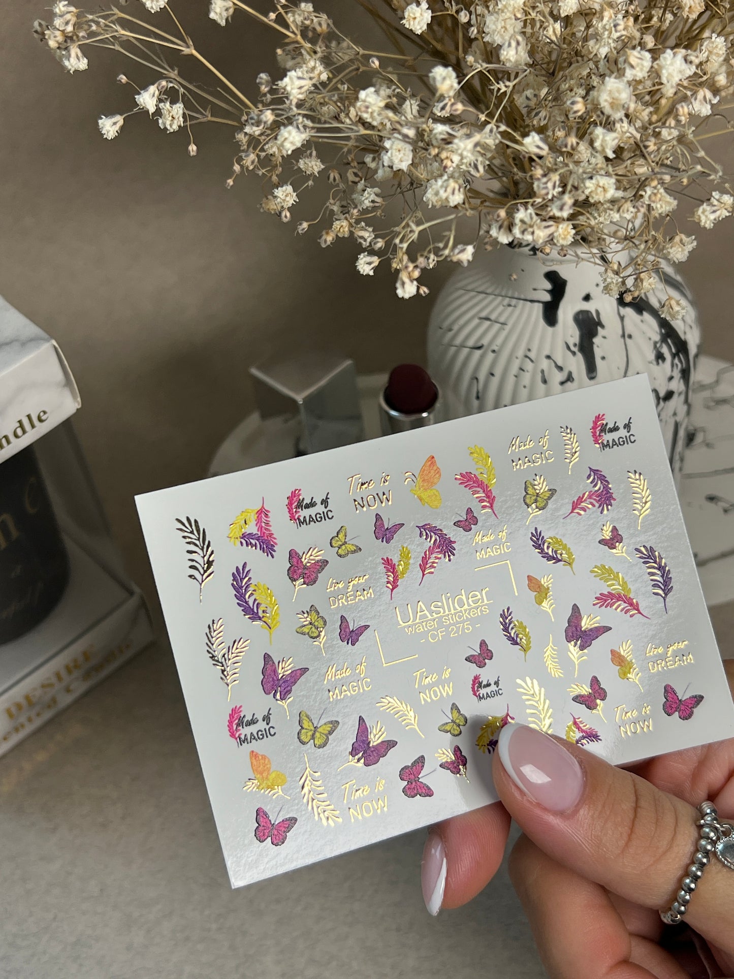 Décalcomanie d'eau pour ongles CF-275 | Décalcomanies d'eau pour ongles papillon | Papillons colorés, feuilles et citations magiques