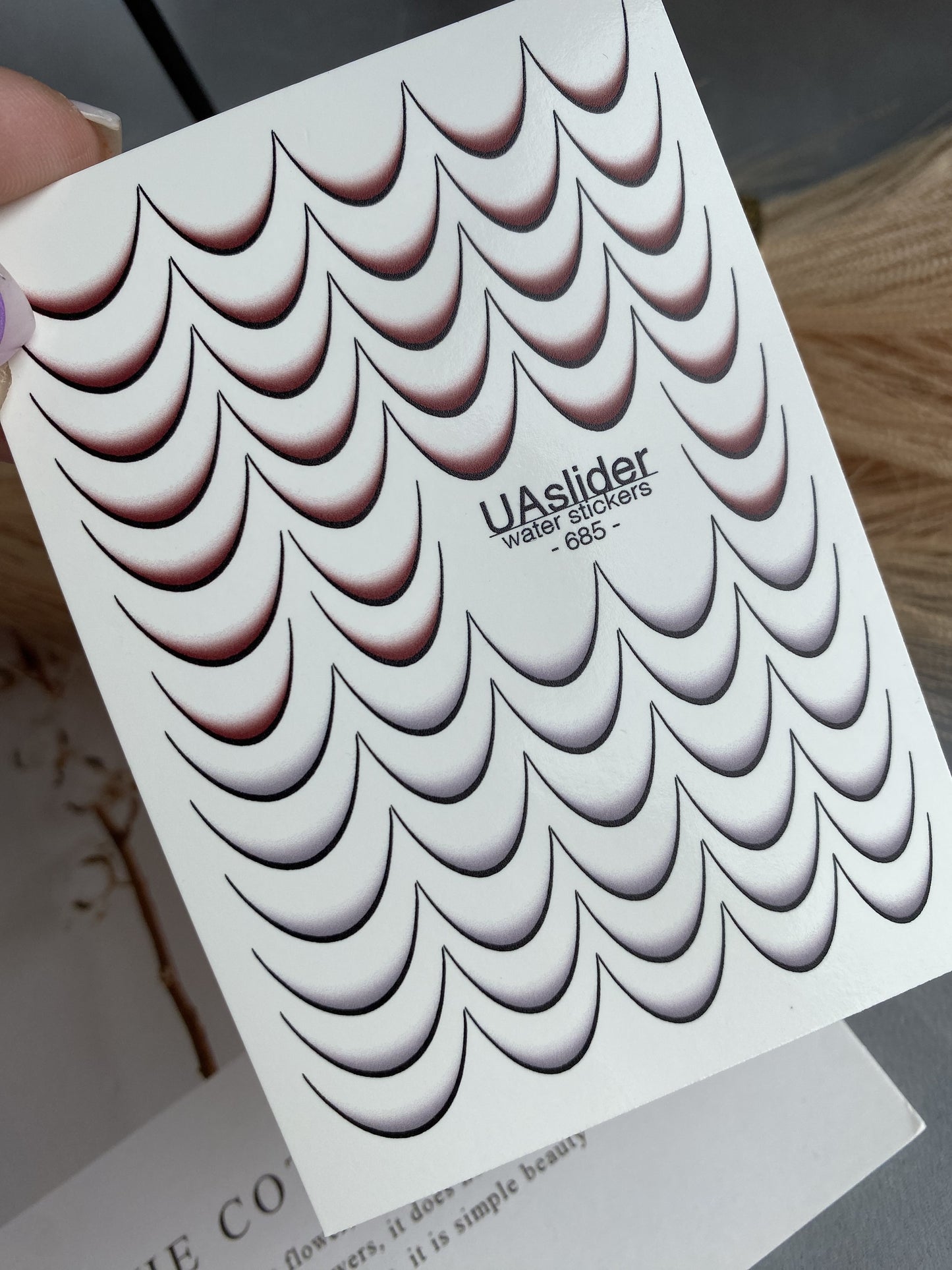 Nail Water Decal 685