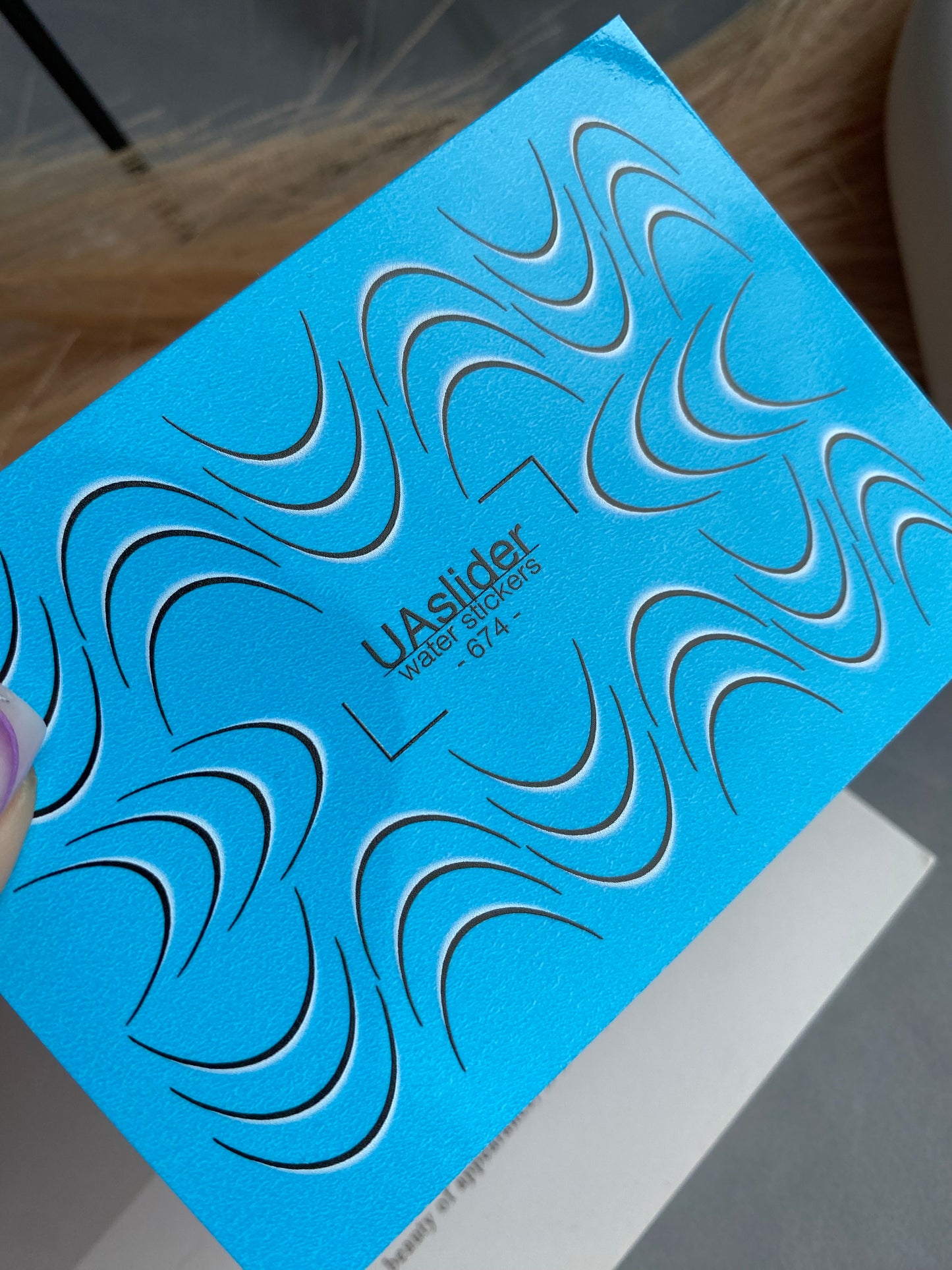 מדבקת מים לציפורניים 674